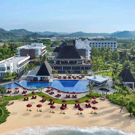 Pullman Lombok Merujani Mandalika Beach Resort Kuta  Exterior photo